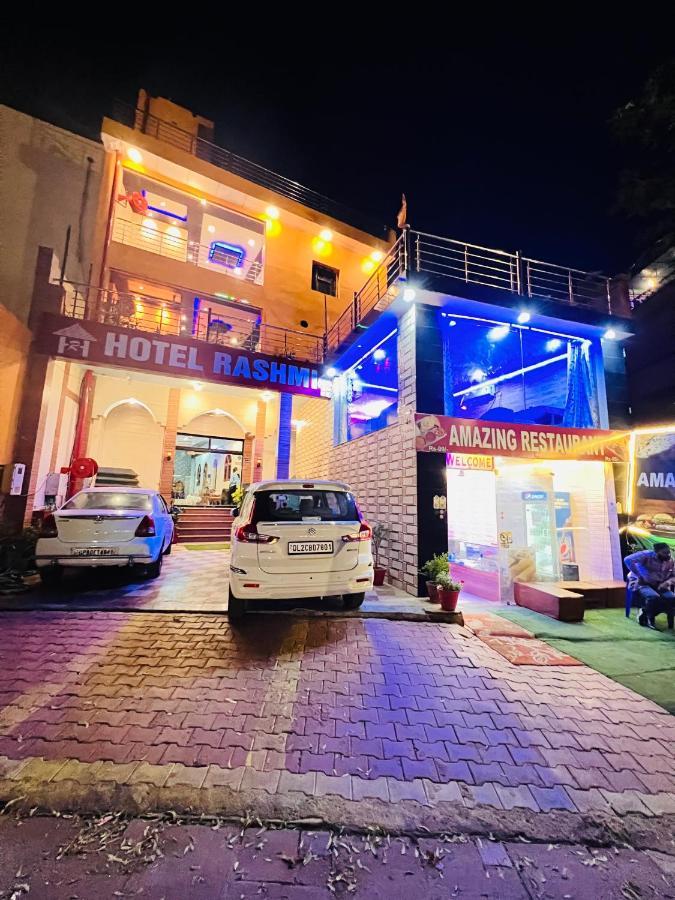 Hotel Rashmi Agra  Εξωτερικό φωτογραφία